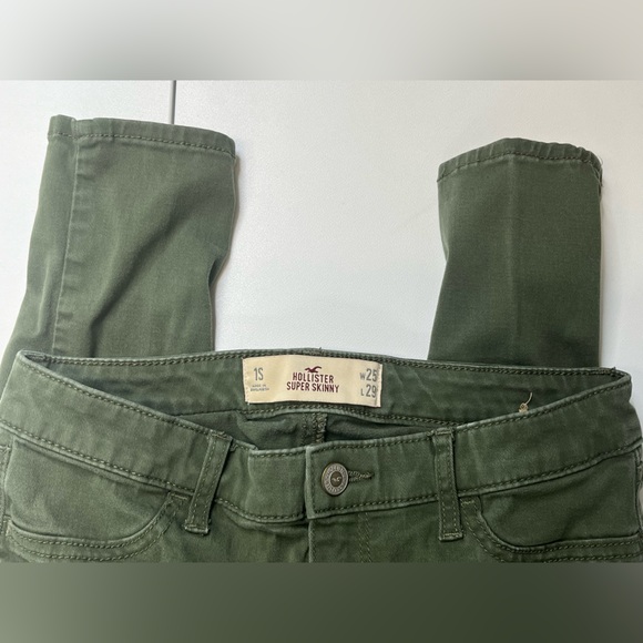 Women’s Hollister Dark Green Super Skinny Jeans. Size 1S W25 L29. - Picture 4 of 15